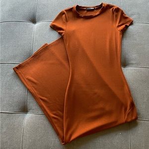 Fashion nova midi short sleeve dress